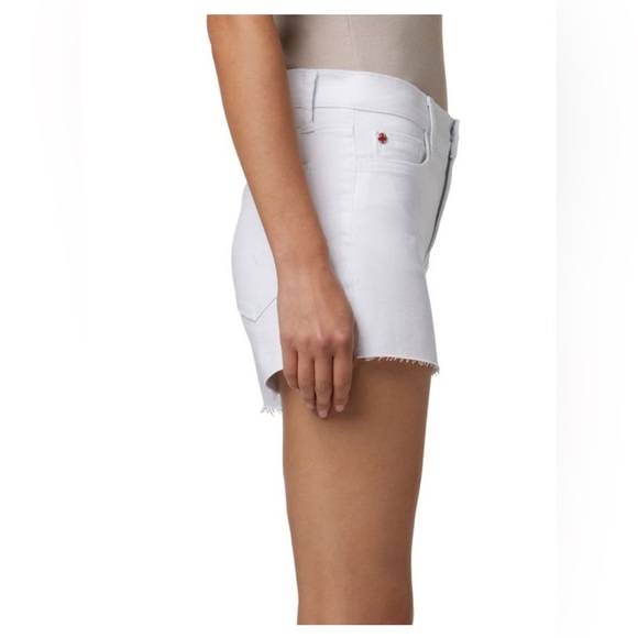 HUDSON
Gracie Mid-Rise Raw-Edge Shorts - Picture 3 of 8